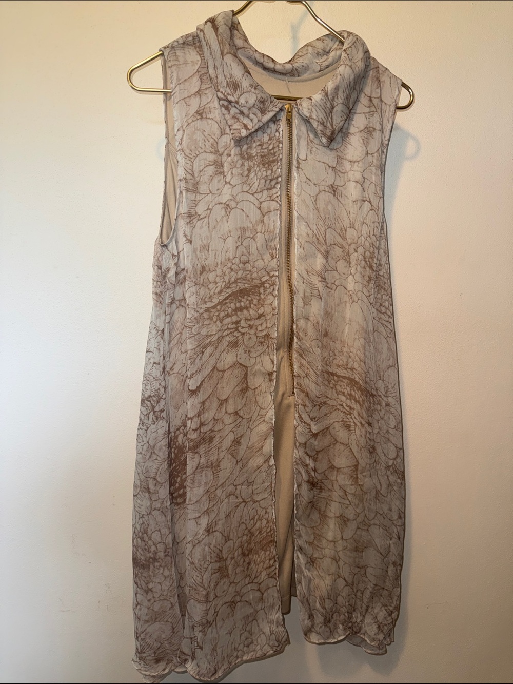 Floral Beige Sleeveless Top
